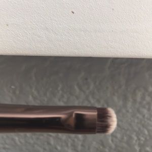 Hourglass #11 Smudge Brush. Brand New.